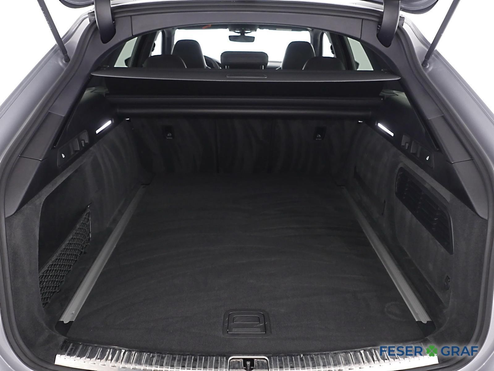 Audi RS6 Avant /Pano/StaHz/HUD/Keramik/AGA/305kmh/Dyn