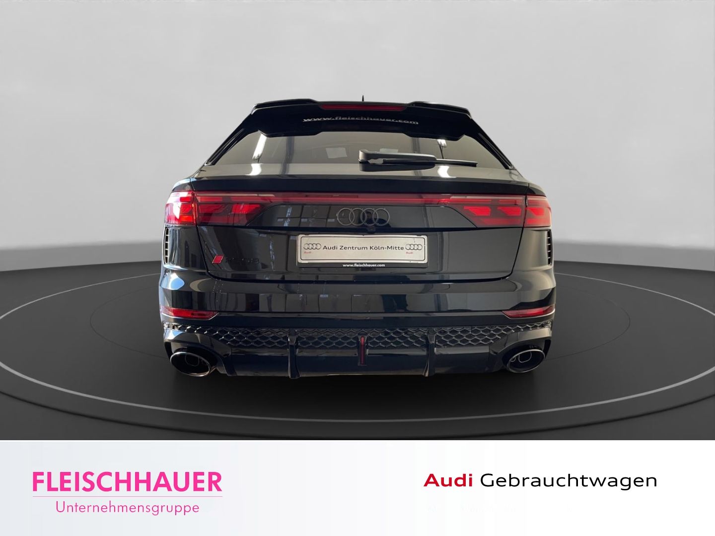 Audi RSQ8 SUV performance tiptronic