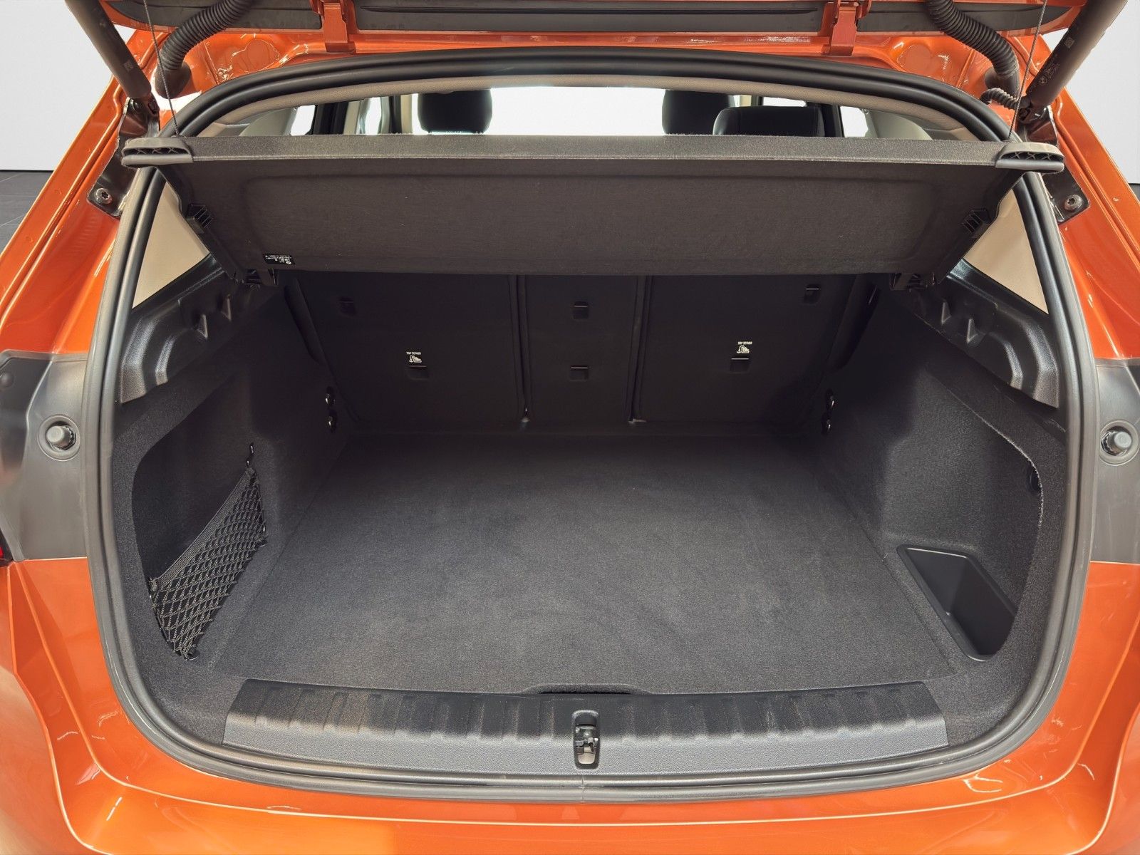 BMW X1 23 d xDrive xLine - Samsaru's Car Outlet