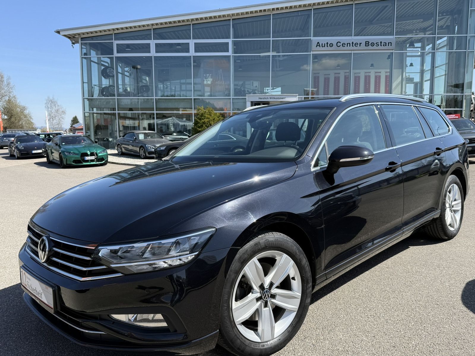 Volkswagen Passat 2.0 TDI BUSINESS - Samsaru's Car Outlet