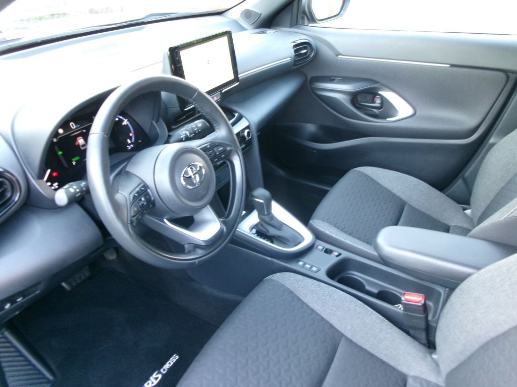 Toyota Yaris Cross Hybrid 1.5 Team D +TSS+PCS+SmartKey