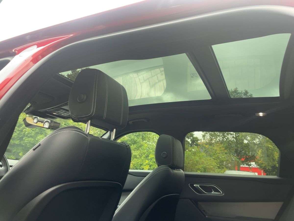 RANGE ROVER VELAR D275 SE R-Dynamic Black - Samsaru's Car Outlet