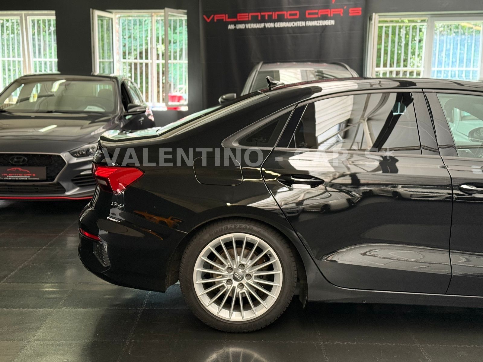 Audi A3 Limousine 35 TDI advanced S-Line - Samsaru's Car Outlet