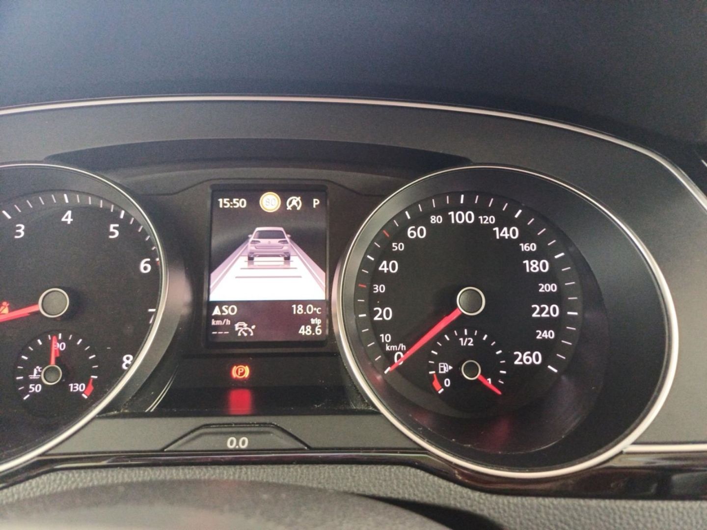 Volkswagen Passat 2.0 TSI Business - Samsaru's Car Outlet