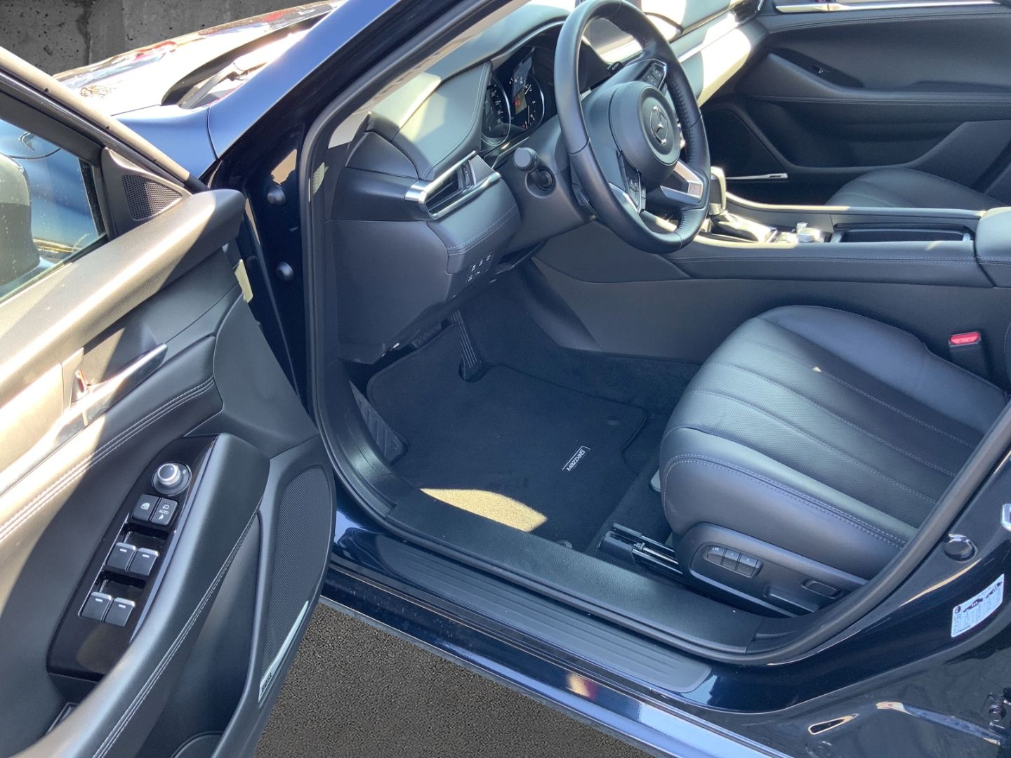 Mazda 6 Kombi 2.0 165 AT EXCLUSIVE LEDER MATRIX BOSE 3