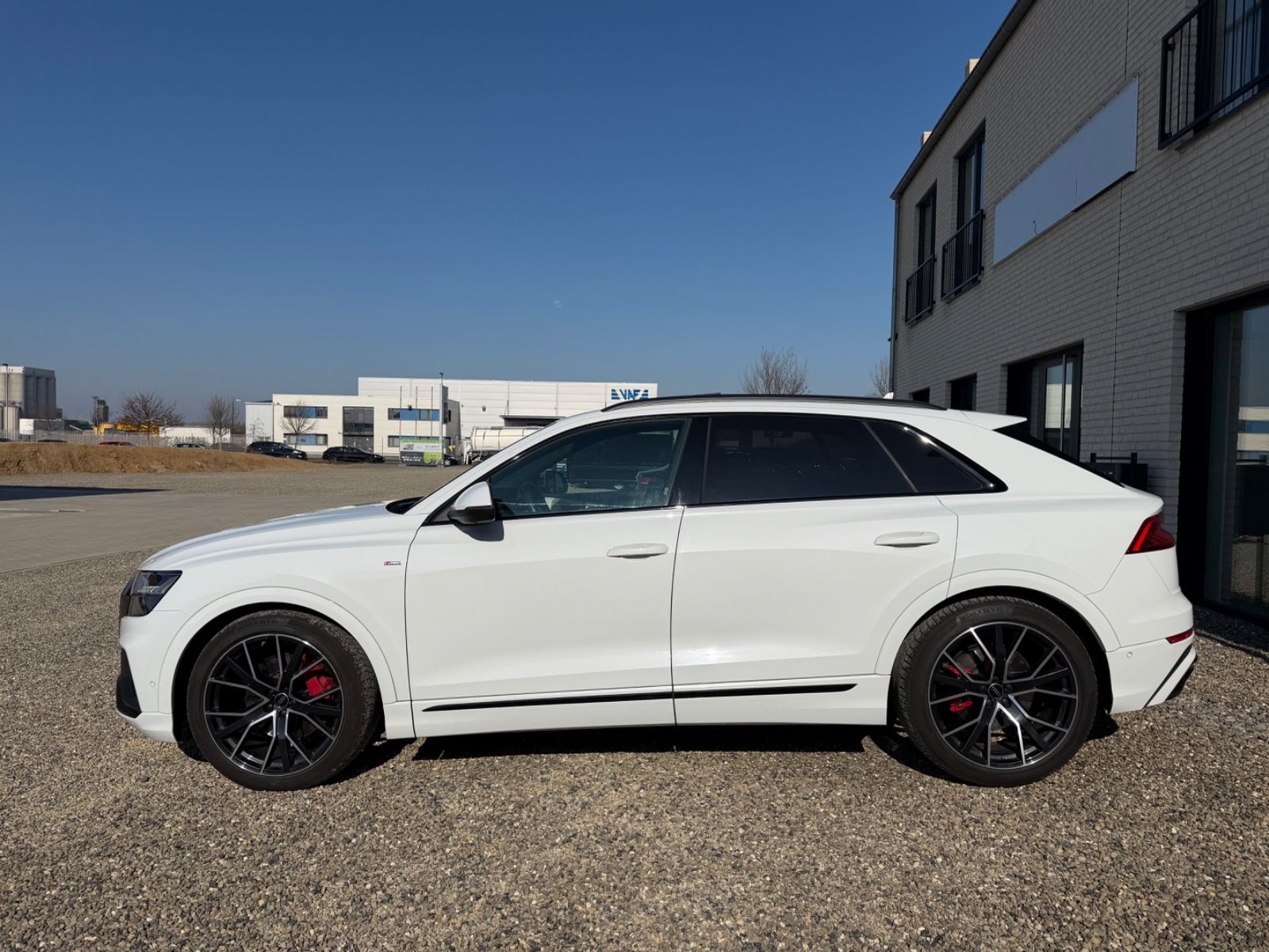 Audi Q8 50 TDI quattro S-Line*Pano*Massage*HUD*Voll !