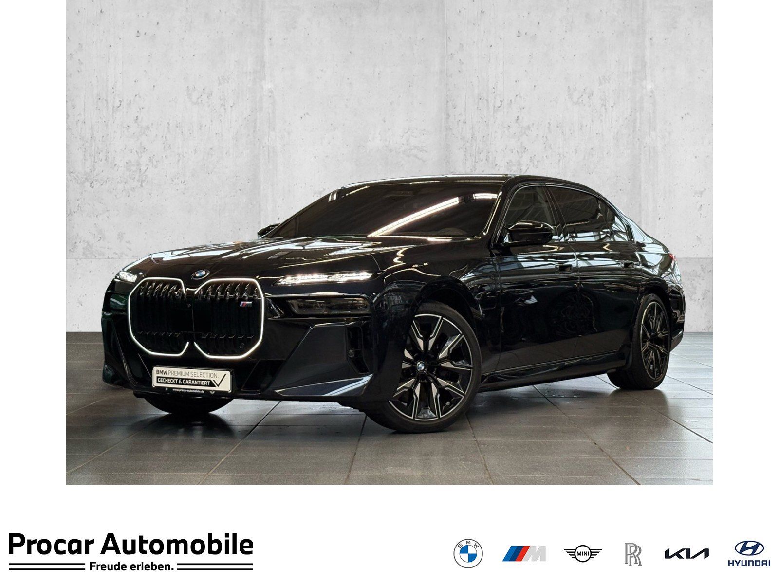 BMW M760e xDrive DA/PA Prof TV HuD Massage 21" LMR