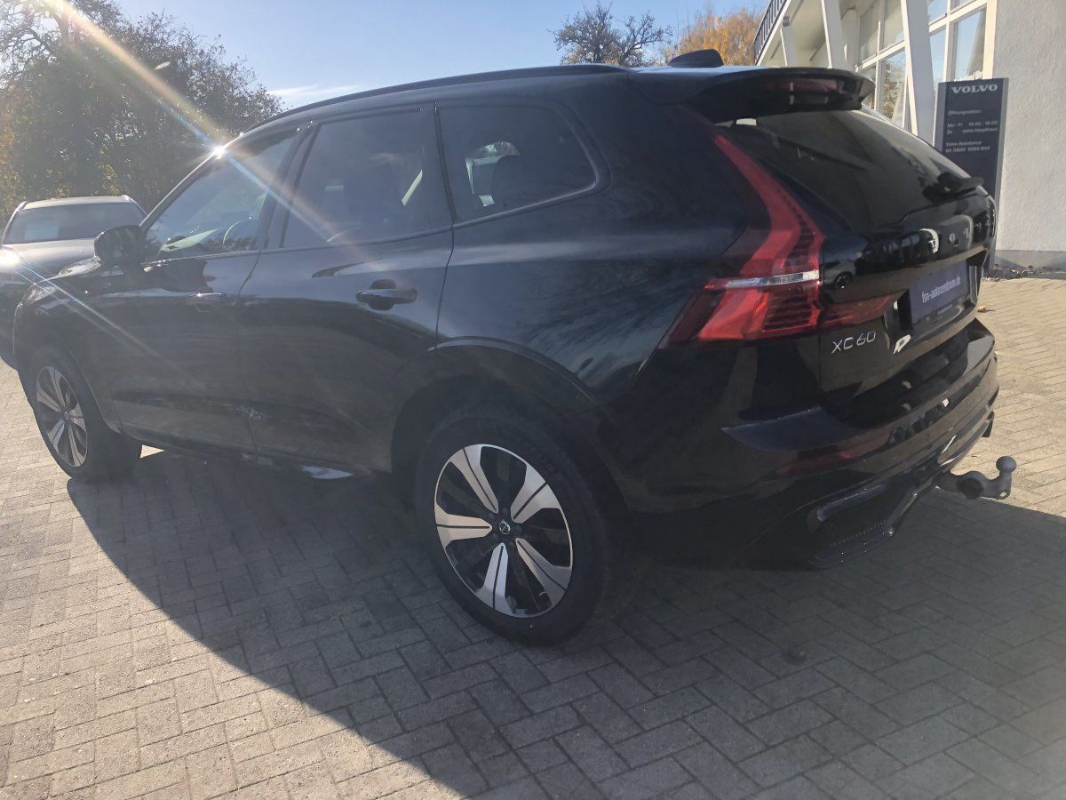 Volvo XC60 T6 AWD Plus Dark Plug in Hybrid