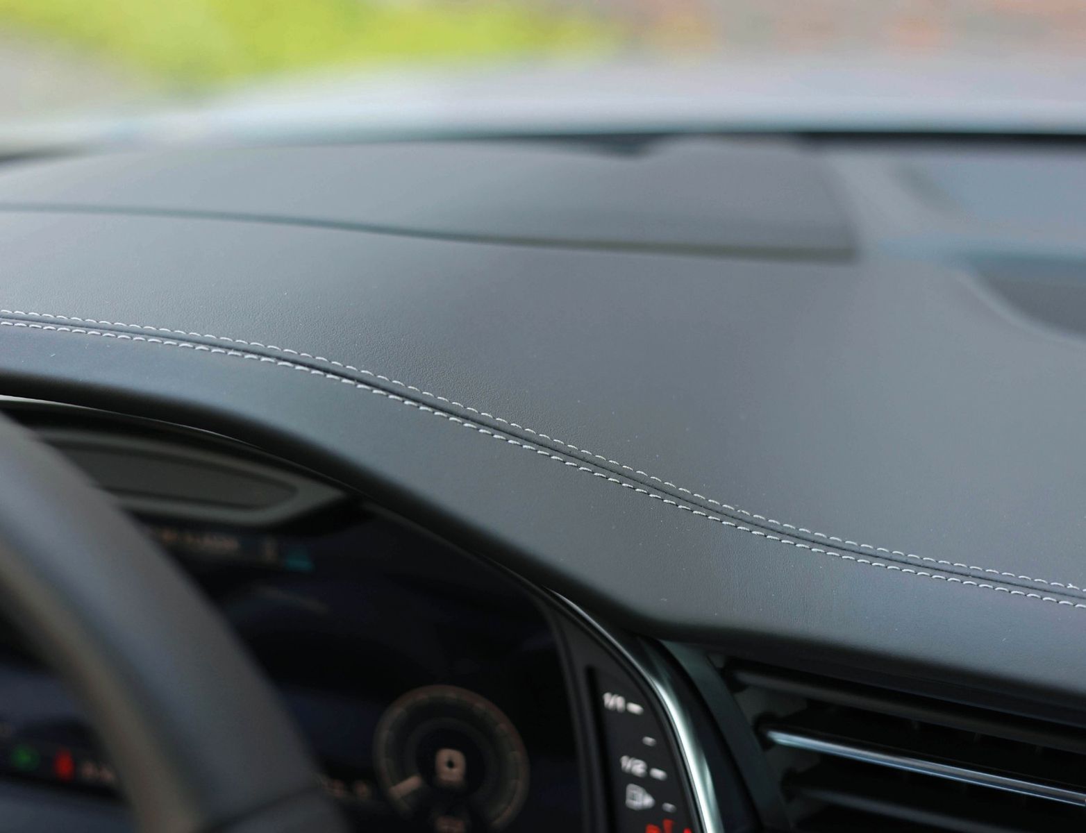 Audi Q8 60 TFSIe Quattro - Samsaru's Car Outlet