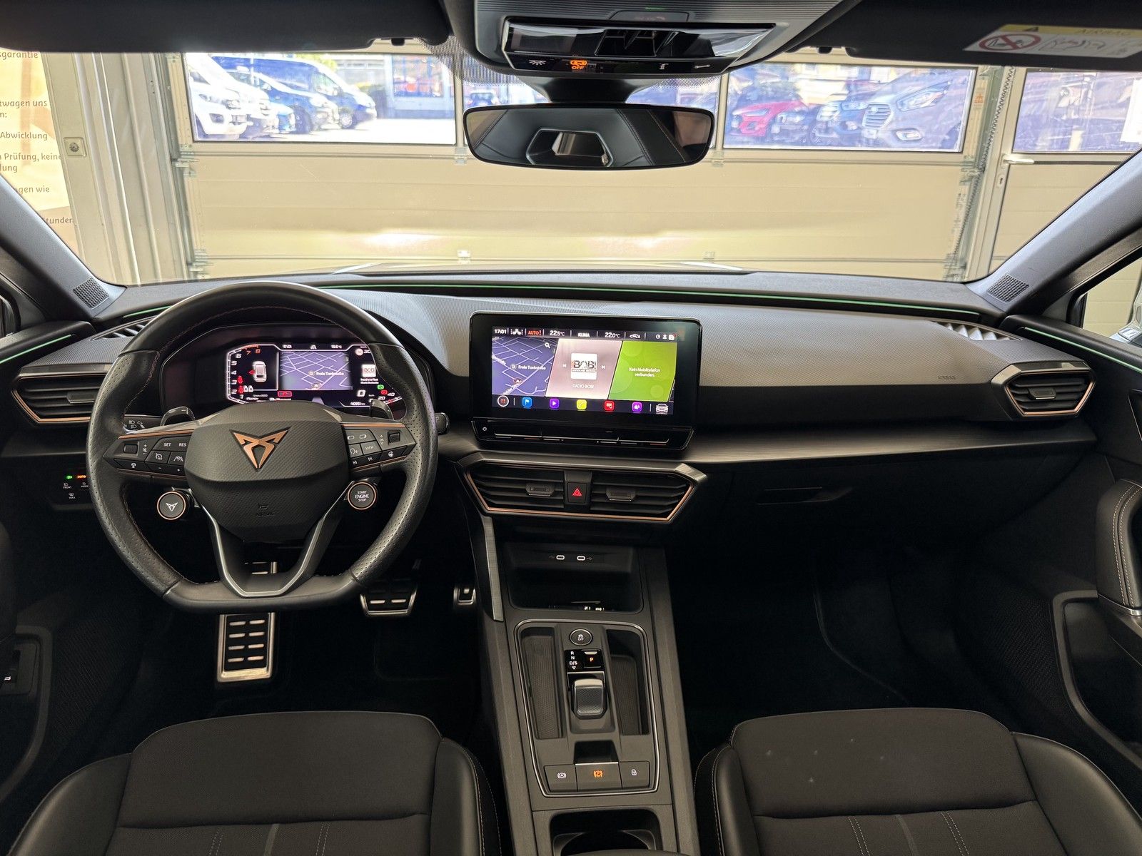 Cupra Leon Sportstourer VZ 4Drive - Samsaru's Car Outlet