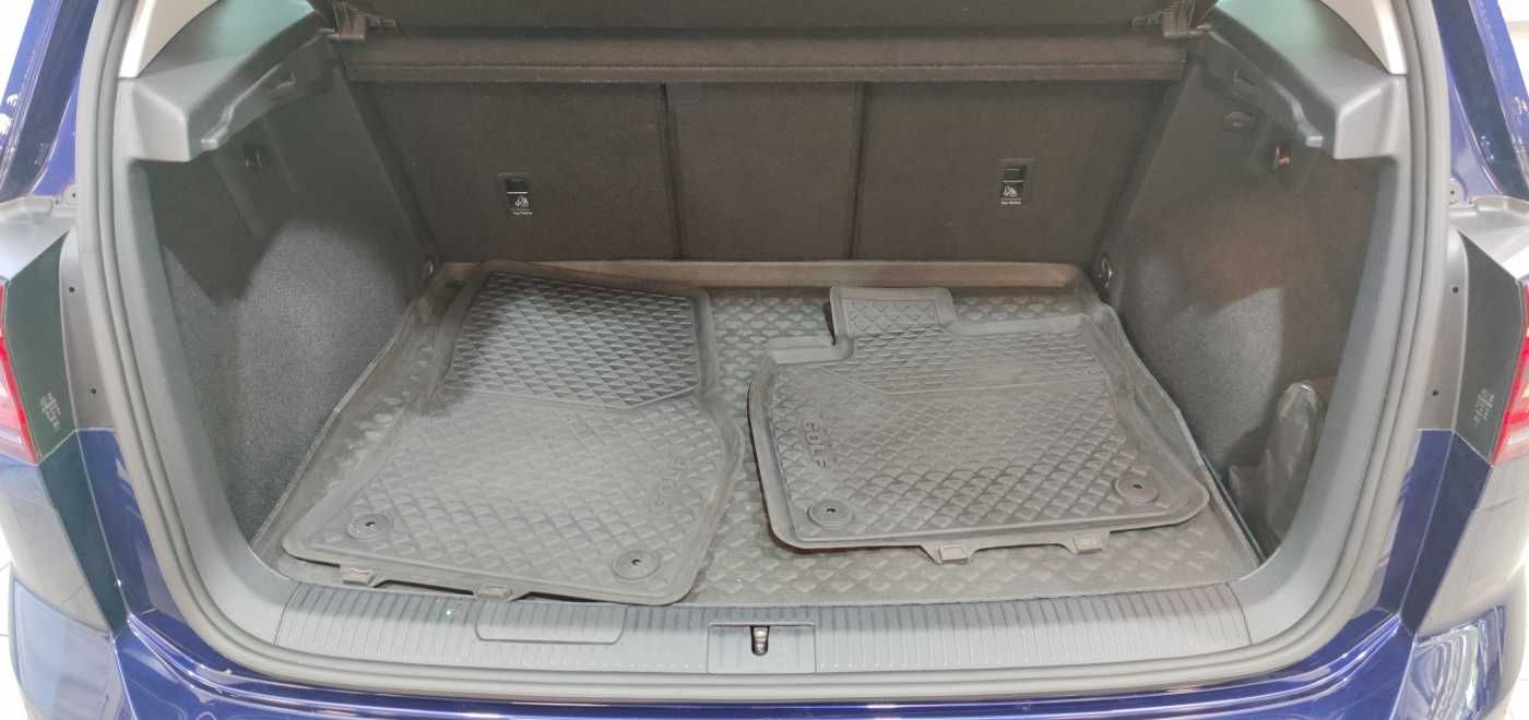 Volkswagen Golf VII Sportsvan 1.5 TSI DSG Highline - Samsaru's Car Outlet