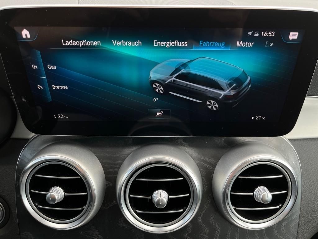 Mercedes-Benz GLC 300 de 4M AMG - Samsaru's Car Outlet
