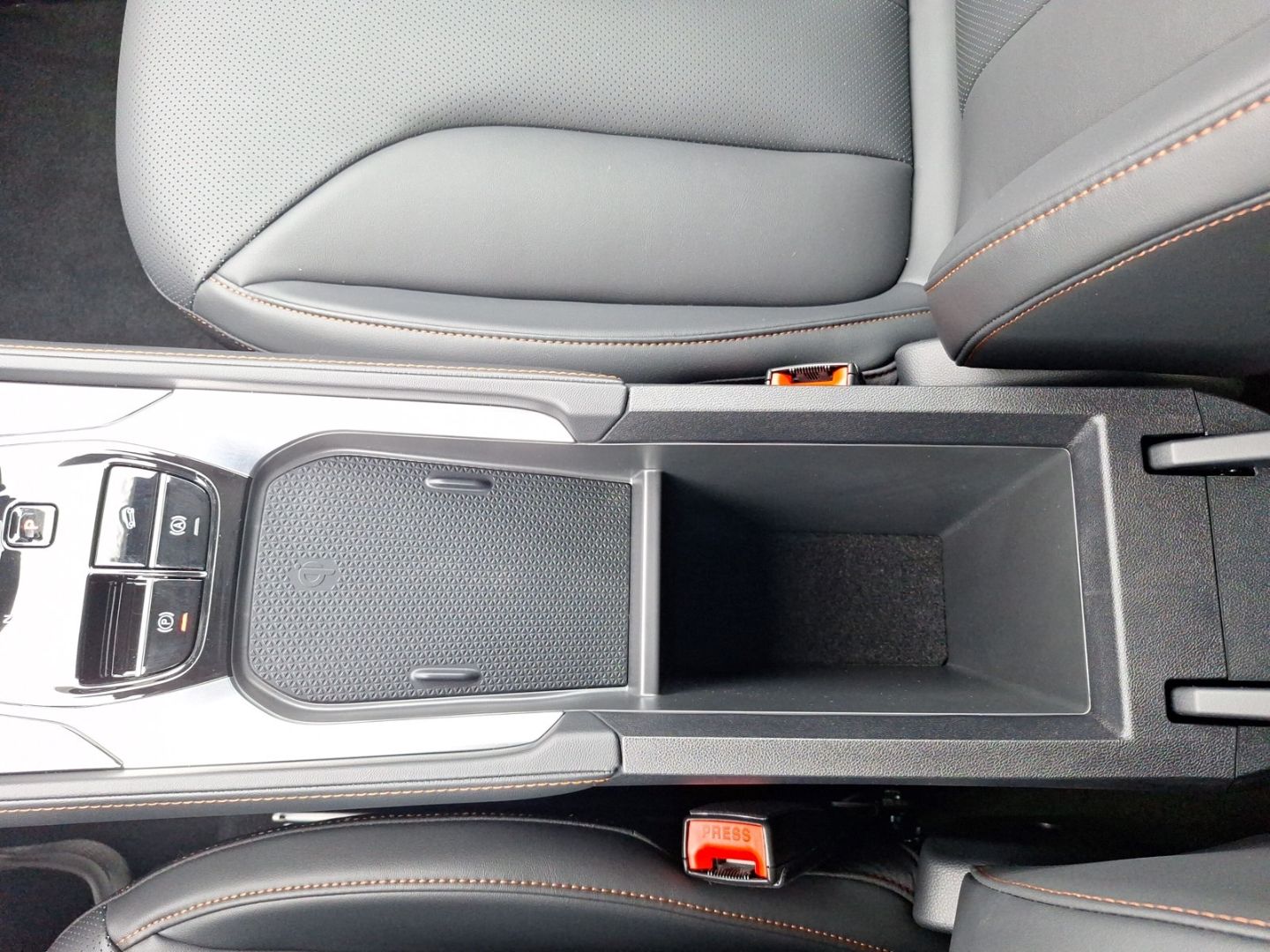 MG HS Hybrid+ Luxury LED LHZ 360° SHZ Navi Tempomat