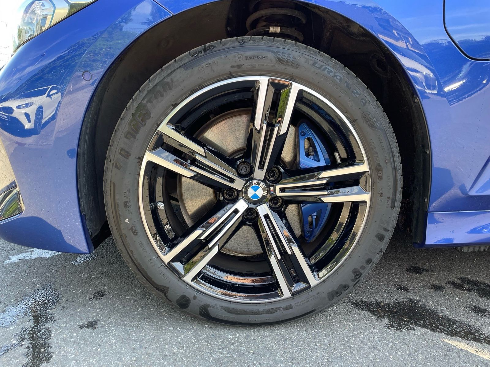 BMW 330e xDrive Tour M Sport | AHK ACC FIN ab 1,99 %