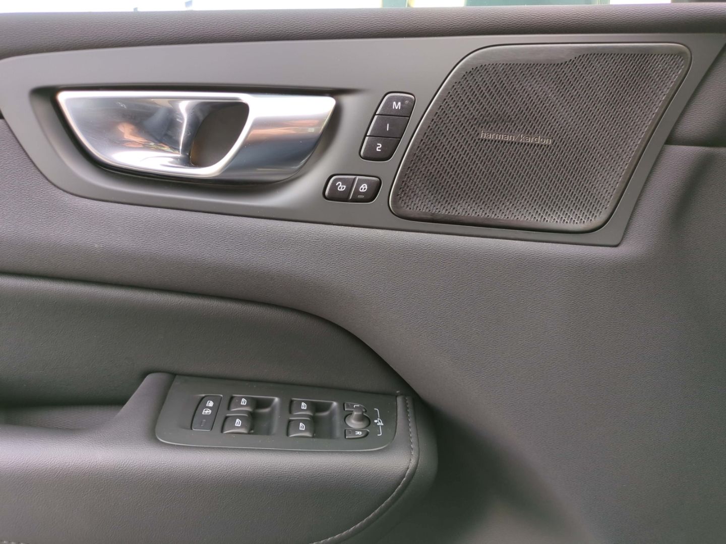 Volvo XC60 Inscription Recharge Plug-In Hybrid AWD Sta