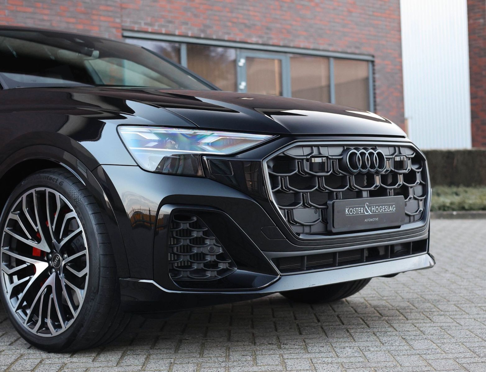 Audi Q8 60 TFSIe Quattro - Samsaru's Car Outlet