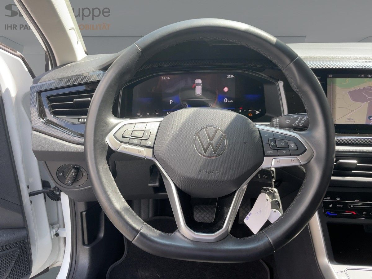 Volkswagen Taigo 1.5 TSI Life Black - Samsaru's Car Outlet