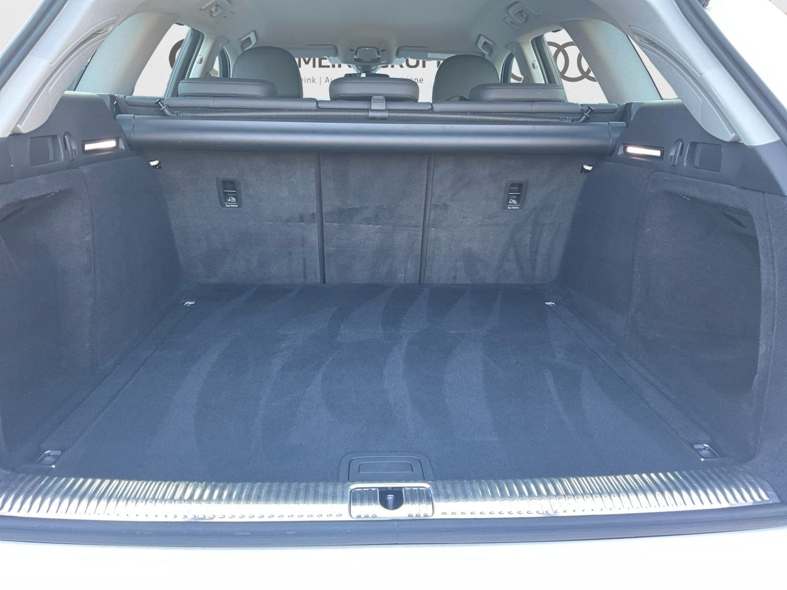 Audi A4 Avant 40 TDI S tronic Business - Samsaru's Car Outlet