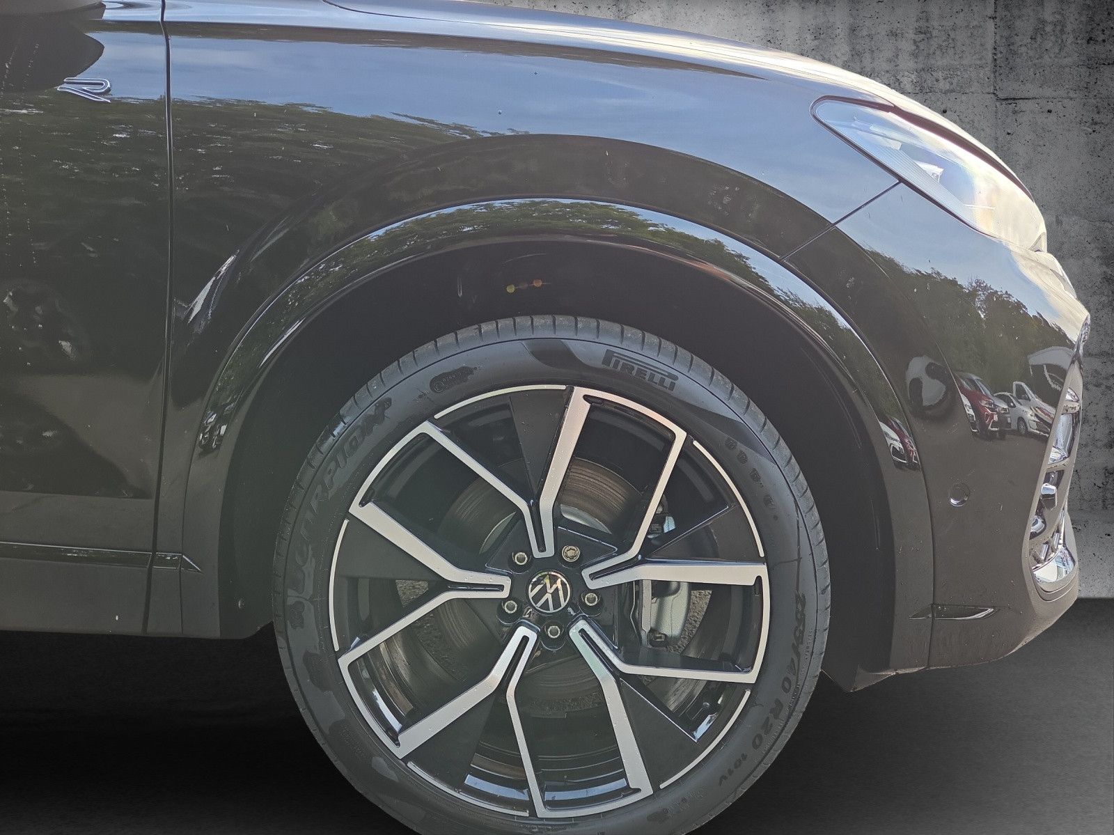 Volkswagen Tiguan R-Line 2.0 TDI SCR DSG 4MOTION Pano AHK