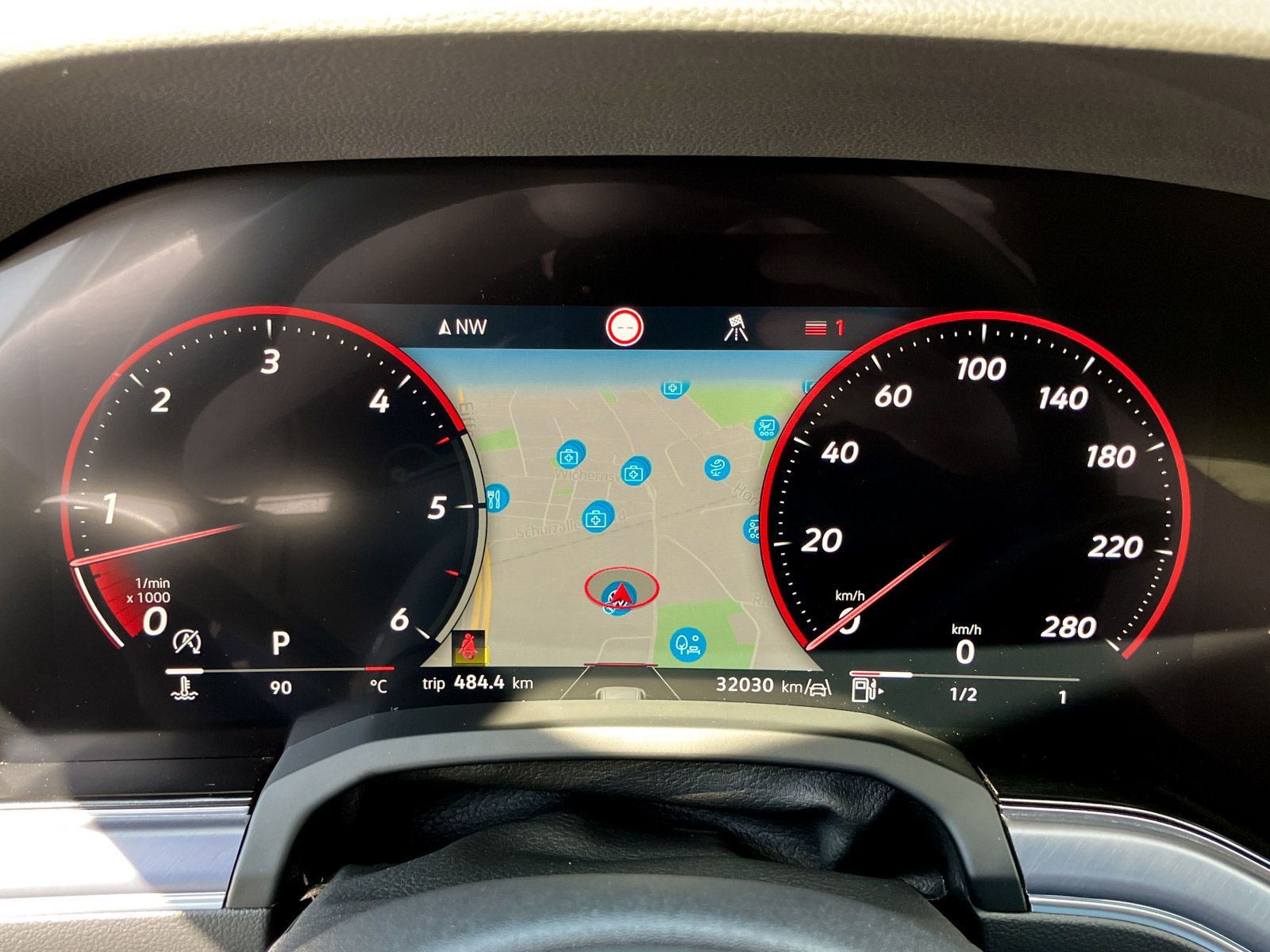 Volkswagen Touareg R-Line 3.0 V6 TDI - Samsaru's Car Outlet