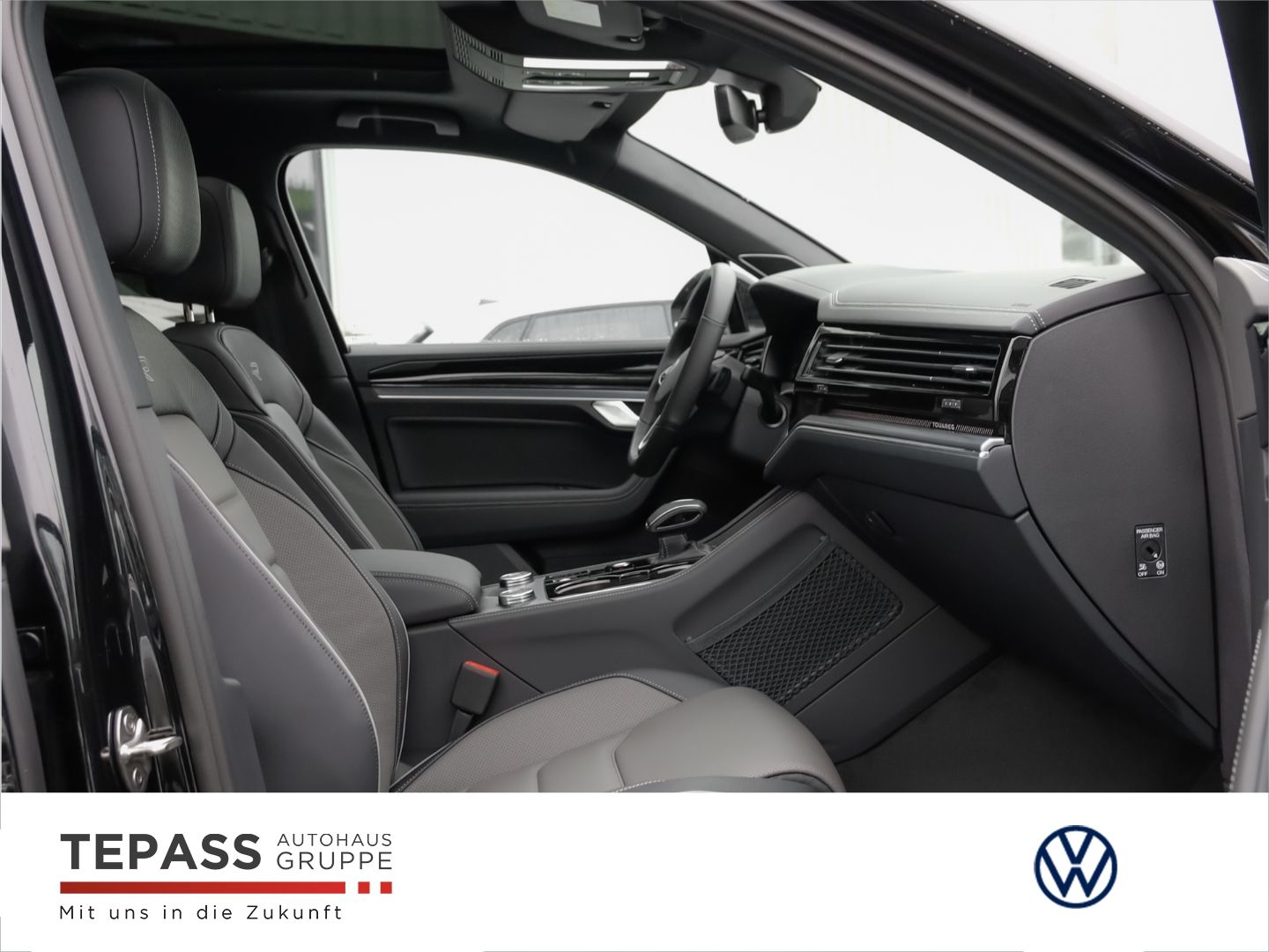 Volkswagen Touareg 3.0 V6 TDI SCR 4MOTION R-Line AHK HEAD-U