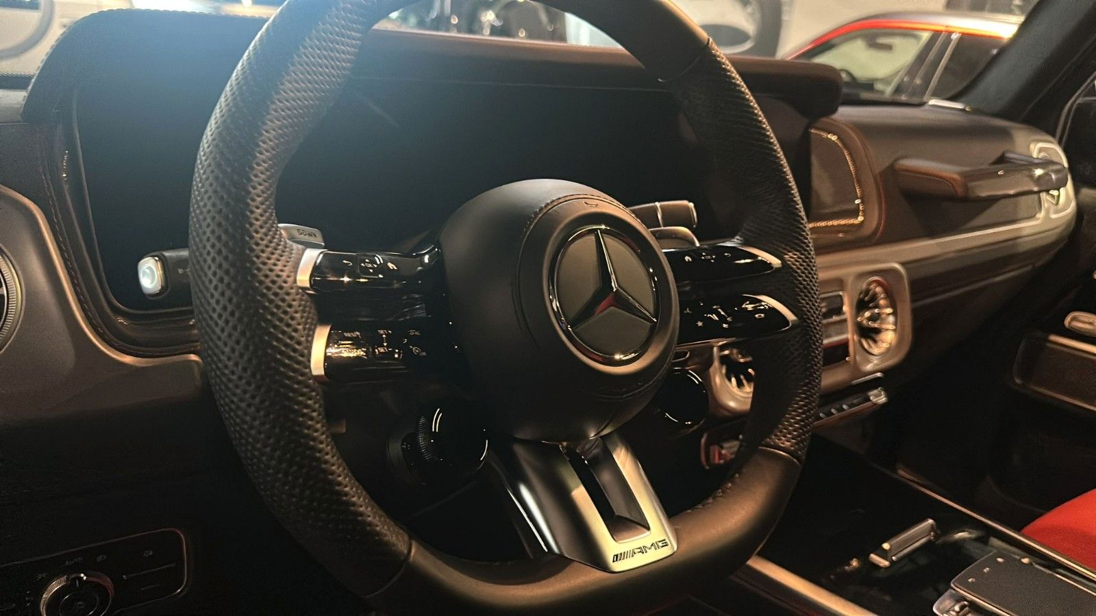 Mercedes-Benz G 63 AMG mattmagno black - Samsaru's Car Outlet