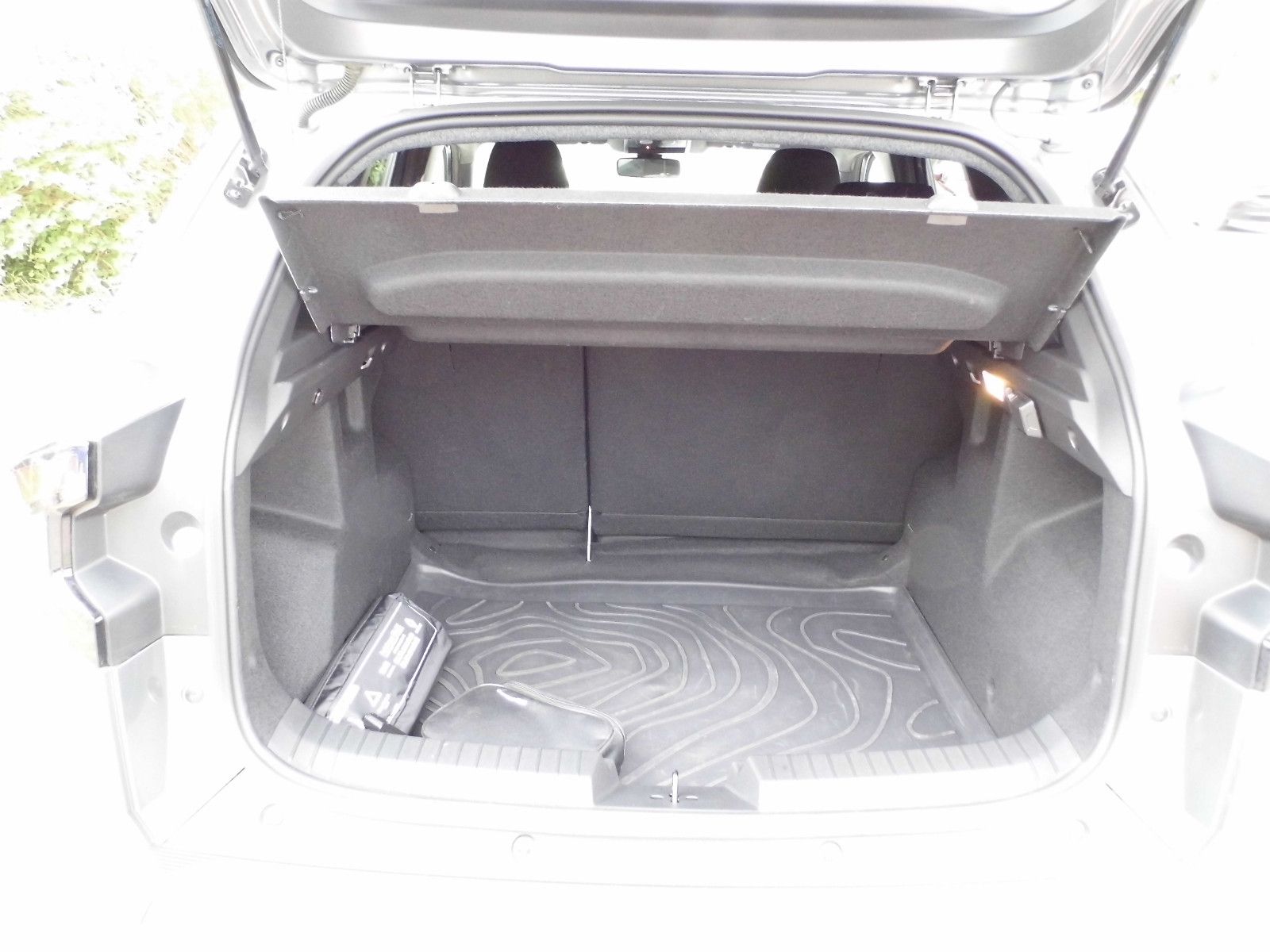 Dacia Duster III TCe 130 Extreme - Samsaru's Car Outlet