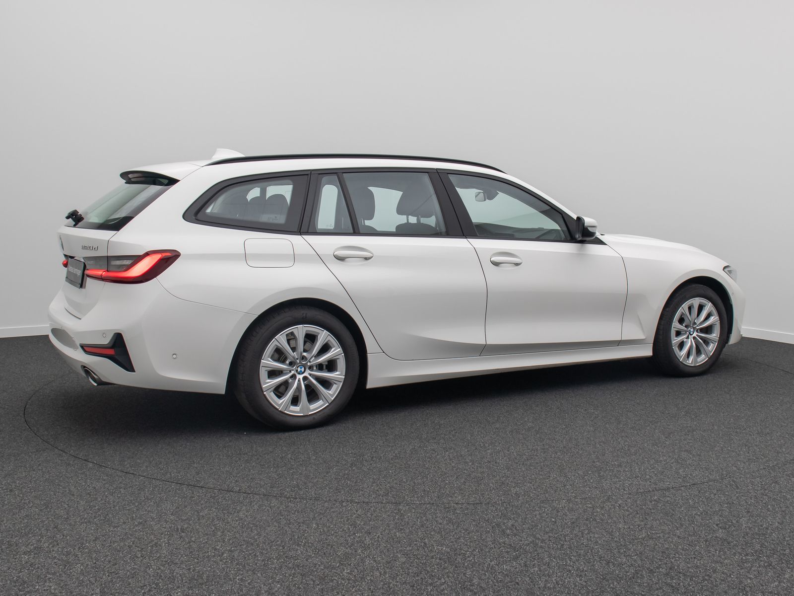 BMW 320d Advantage - Samsaru's Car Outlet