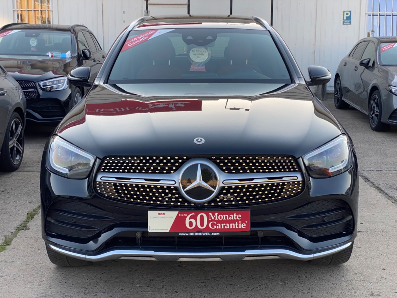 Mercedes-Benz GLC400d AMG 4M Airmatic_Panora_KeylessEntry_360°