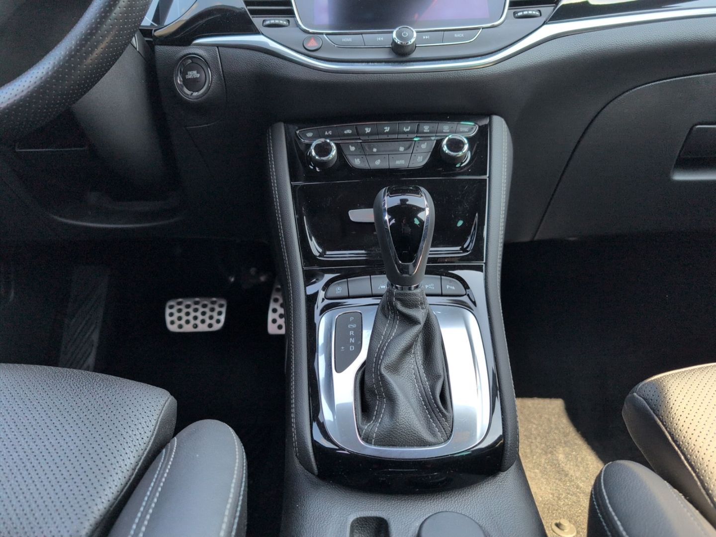 Opel Astra ST 1.5 D AUT. Ultimate - Samsaru's Car Outlet