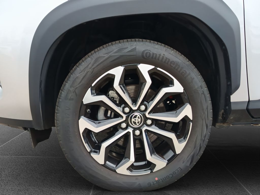 Toyota Yaris Cross Hybrid 1.5 VVT-i Team Deutschland