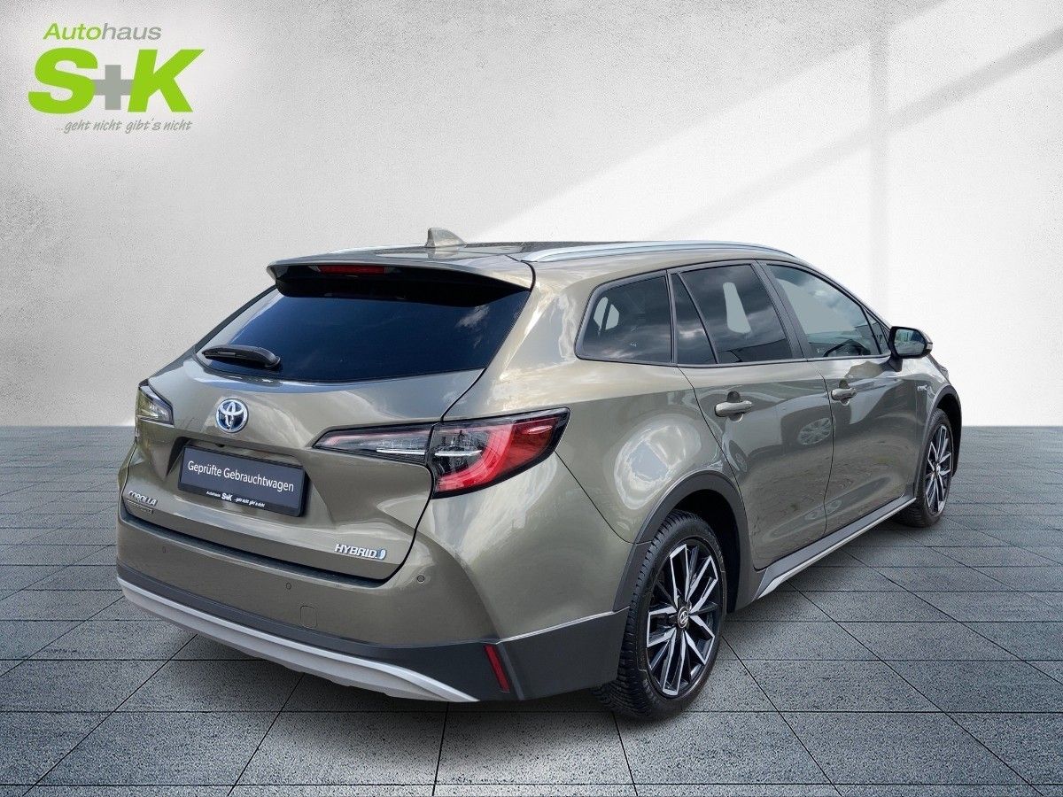 Toyota Corolla Touring Sports Hybrid - Samsaru's Car Outlet