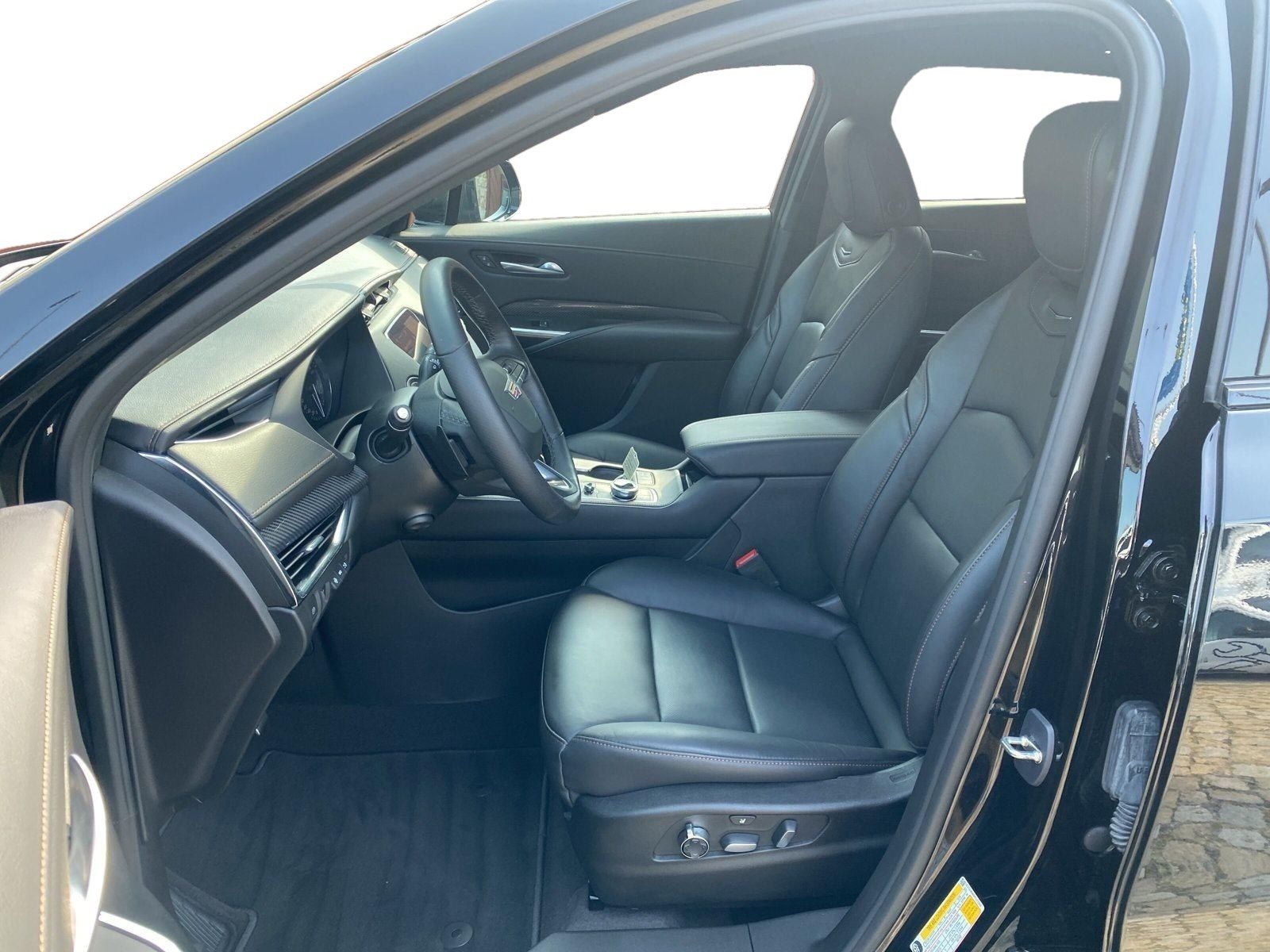 Cadillac XT4 2.0 T Sport AWD NAVI+KAMERA+LED