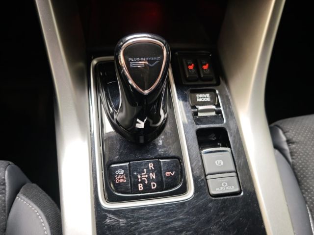 Mitsubishi Eclipse Cross Mitsubishi Plug-In Hybrid Plus Sel