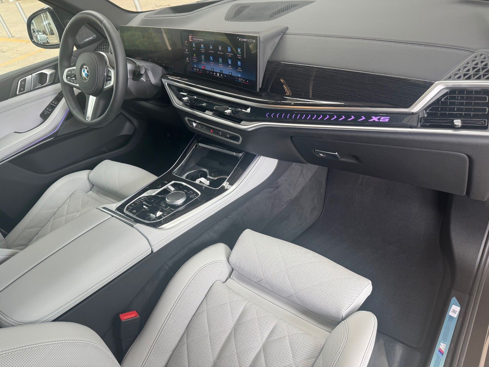 BMW X5 30d M SPORT.LUFTFEDER.SKY.SOFTCLOSE.AHK.360°