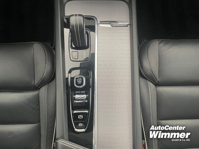 Volvo XC60 B4 D AWD R-Design AHK+Xenium+Licht uvm Navi