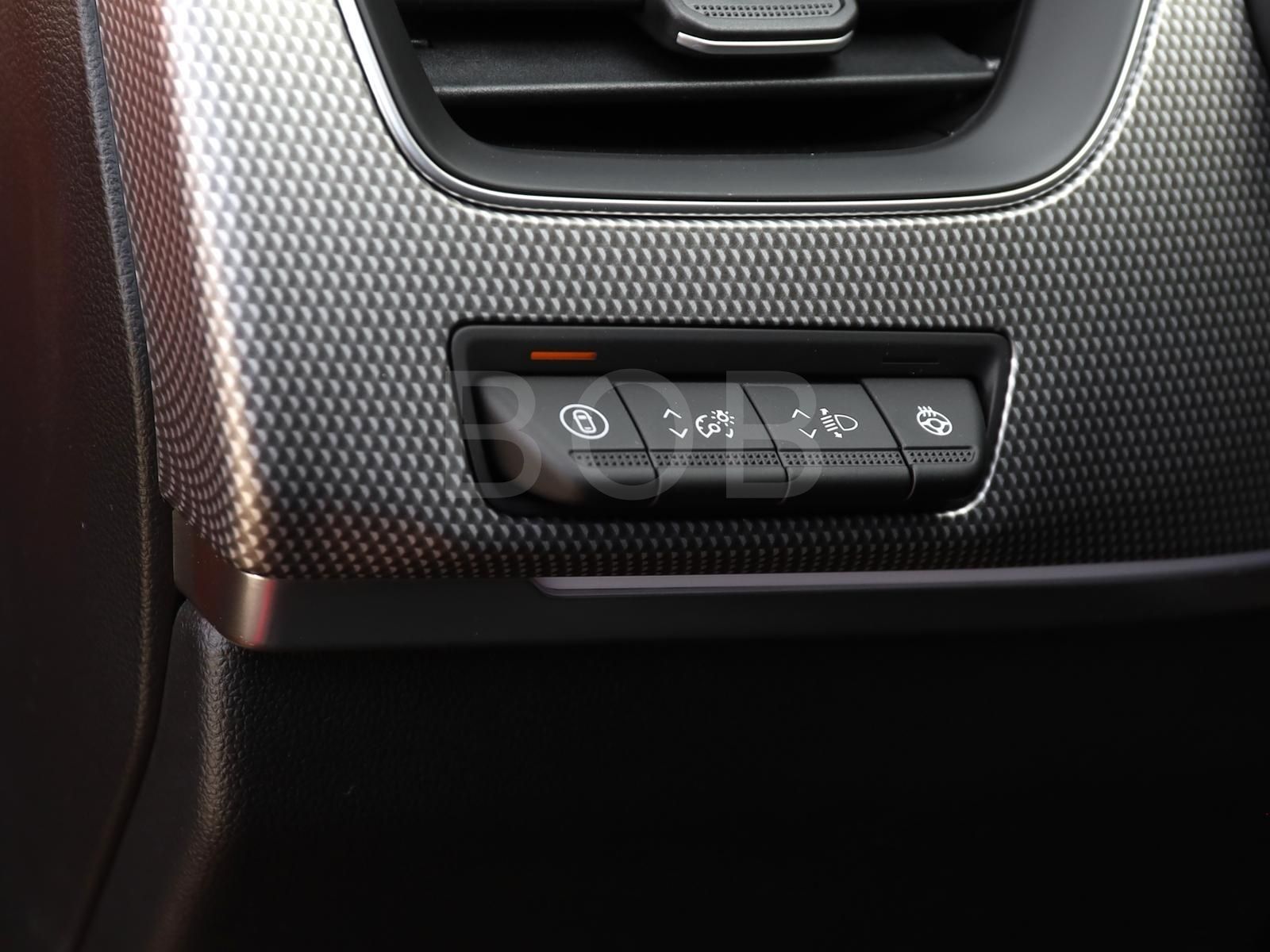 Renault Arkana TECHNO Mild Hybrid - Samsaru's Car Outlet