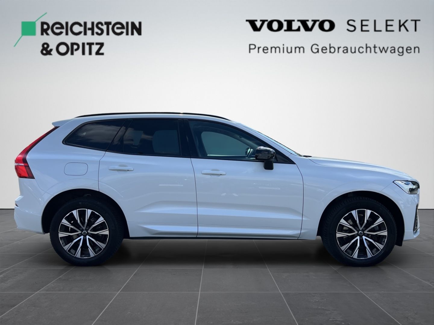 Volvo XC60 Plus Dark AWD/Harman-Kardon/SitzHz/DAB
