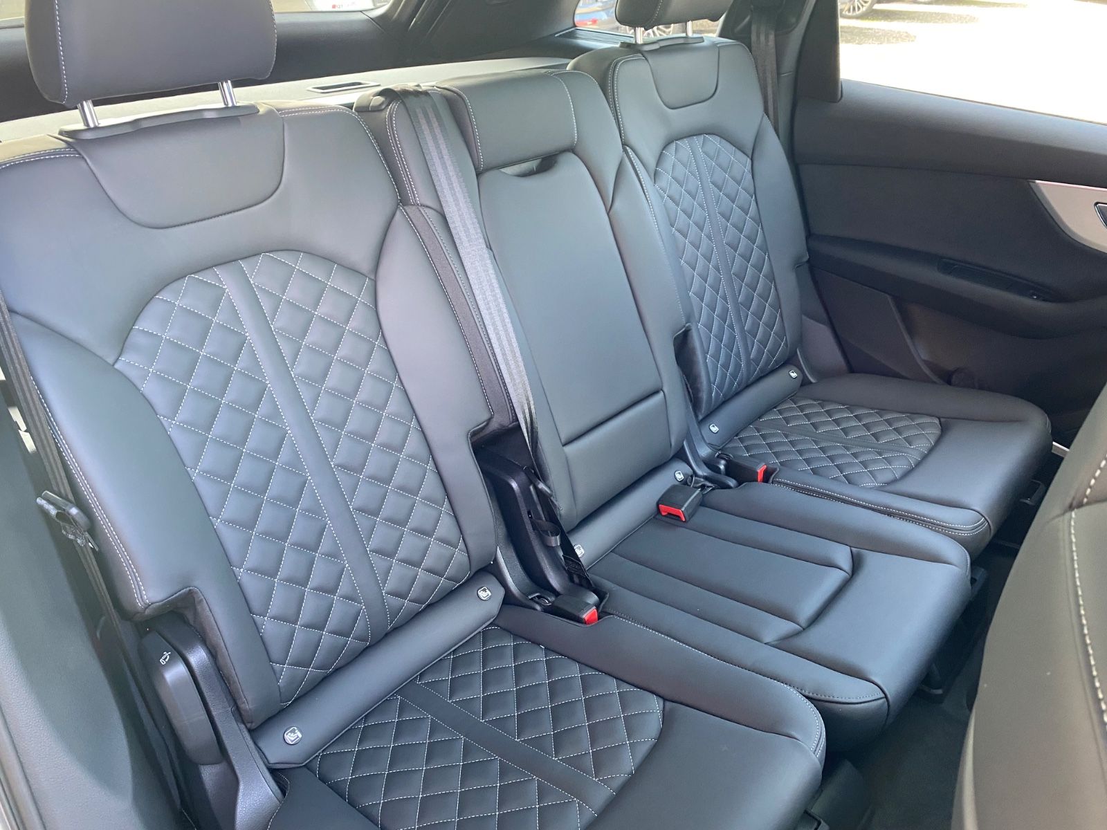 Audi Q7 50 TDI S line 7 Si  Panorama Allradlenkung 22