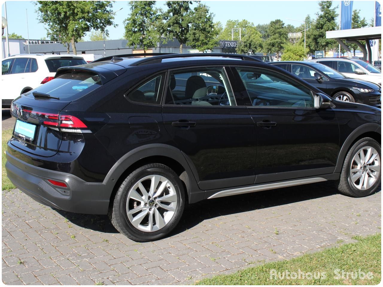 Volkswagen Taigo Life 1.0 TSI - Samsaru's Car Outlet