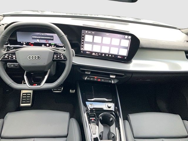 Audi Q3 SUV TFSI S-tronic S line AHK+ACC+SHZG+PANO