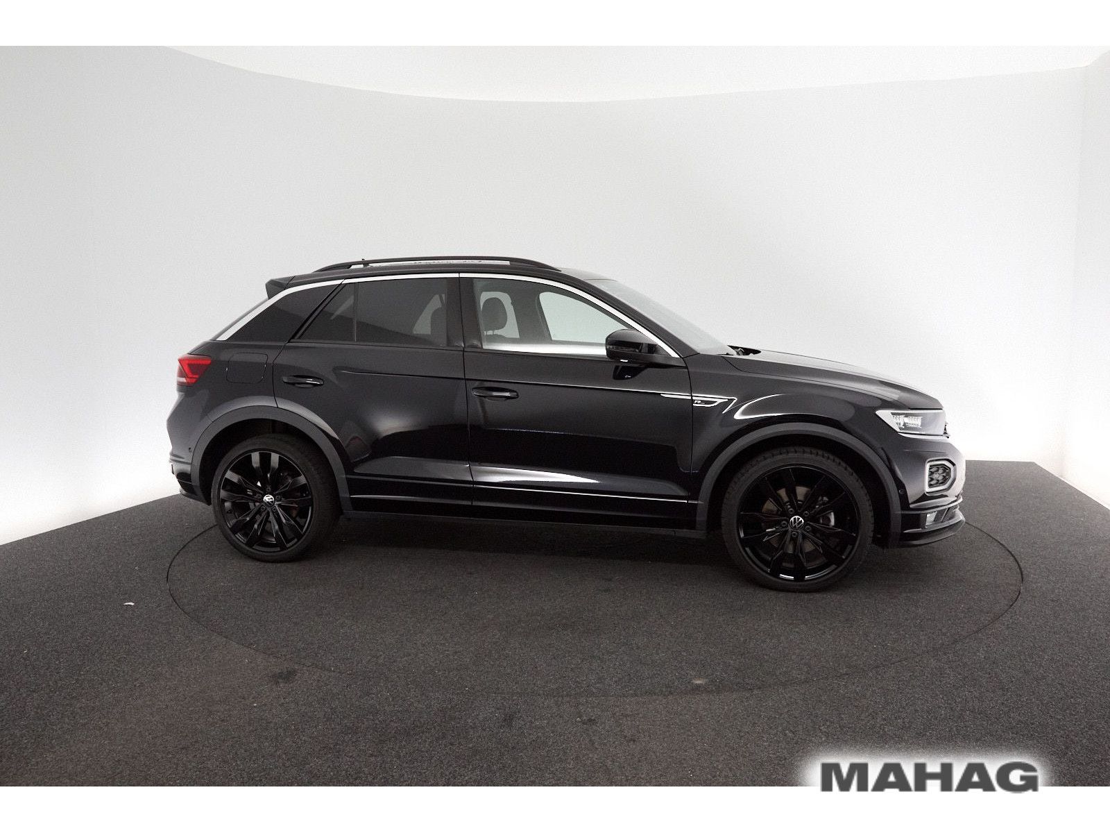 Volkswagen T-ROC 1.5 TSI Sport R-Line - Samsaru's Car Outlet
