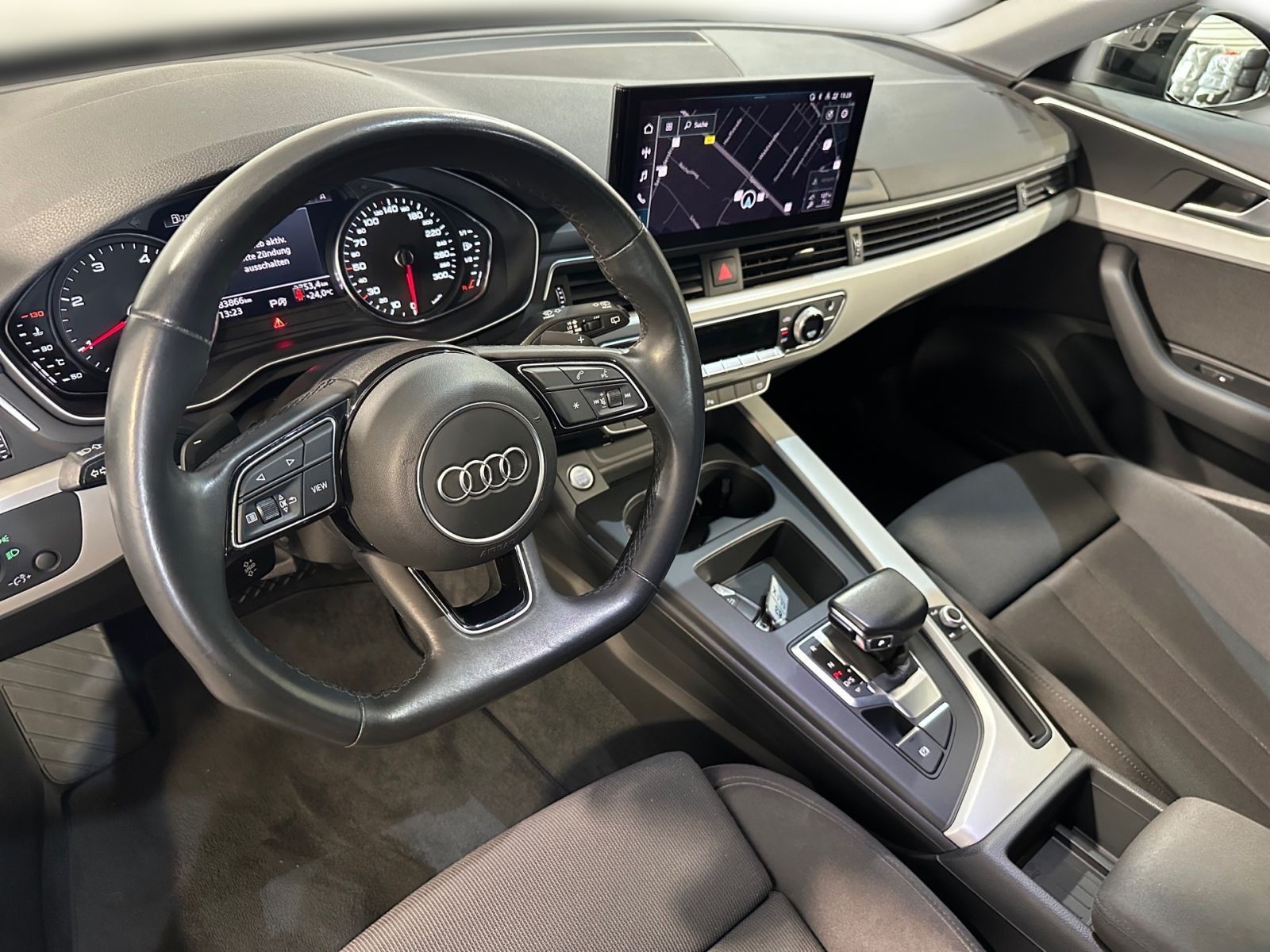 Audi A4 Avant 35 TDI ADVANCED S TRONIC - Samsaru's Car Outlet
