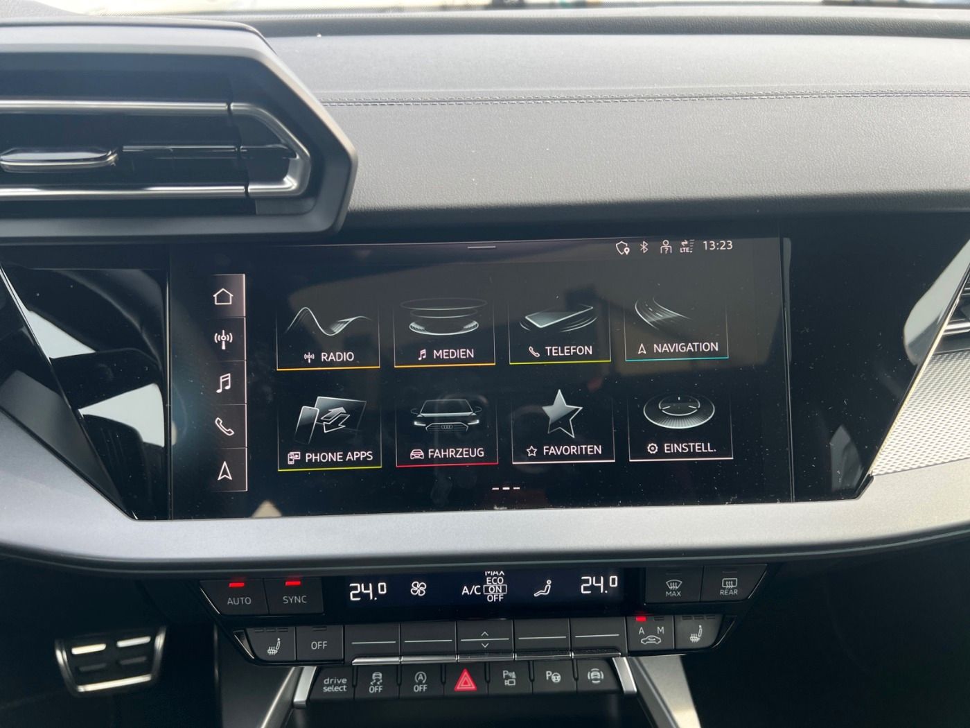 Audi A3 Sportback S line 35 TFSI S tronic - Samsaru's Car Outlet