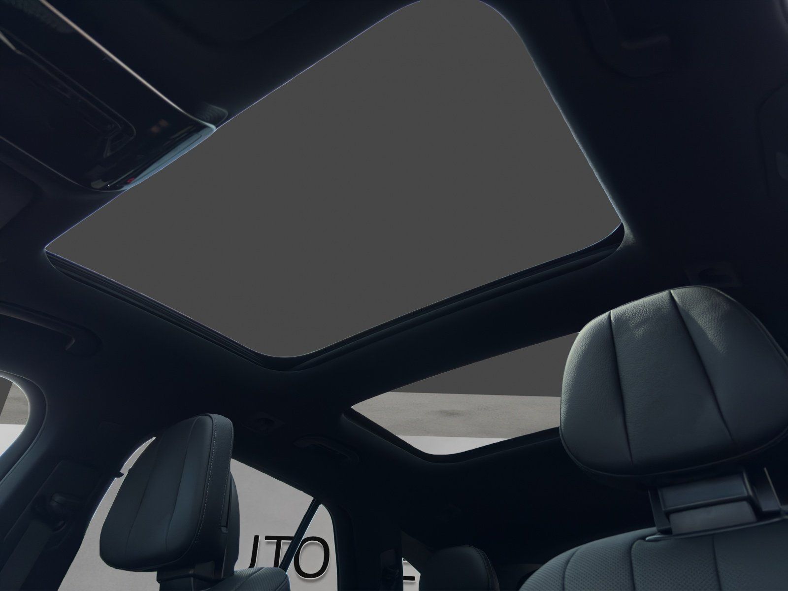 Mercedes-Benz E 450 d 4M AMG Head Up Airm Distr Digi Burm AHK