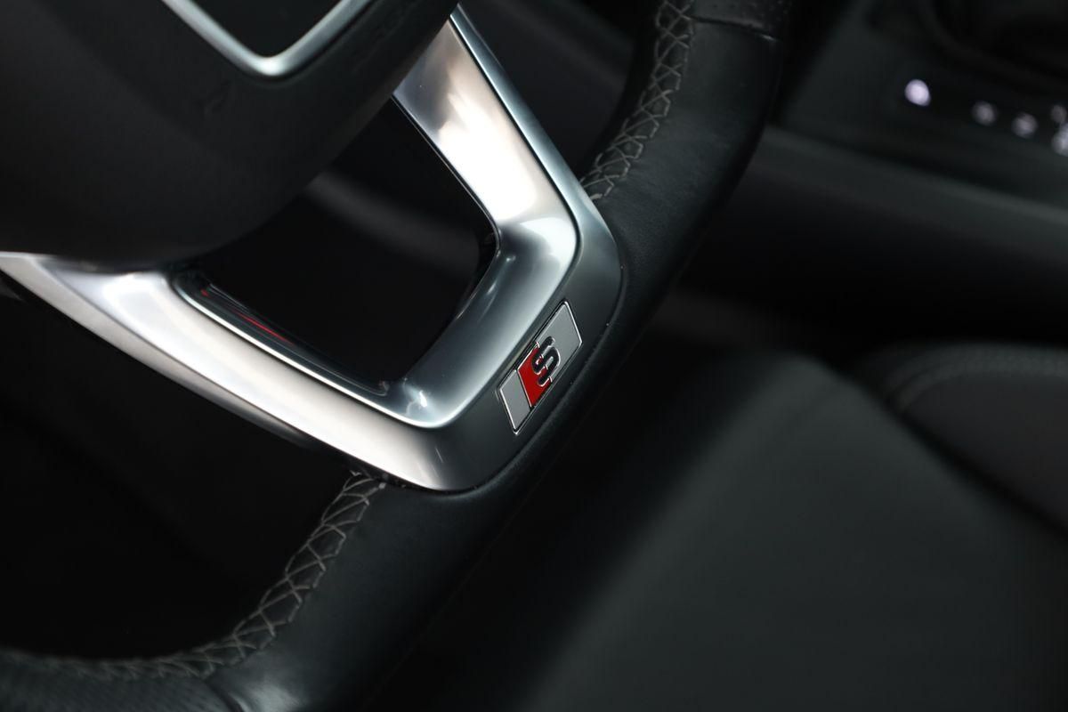 Audi Q3 40 TDI quattro S line - Samsaru's Car Outlet