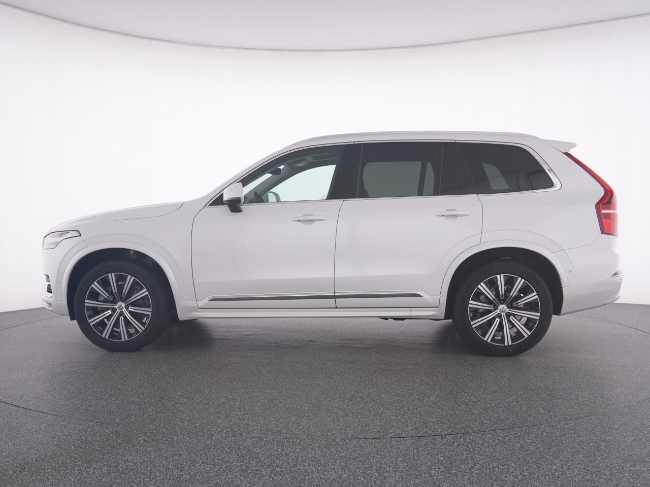Volvo XC90 B5 AWD Ultimate Bright+WINTERPAK+360°+AHK+