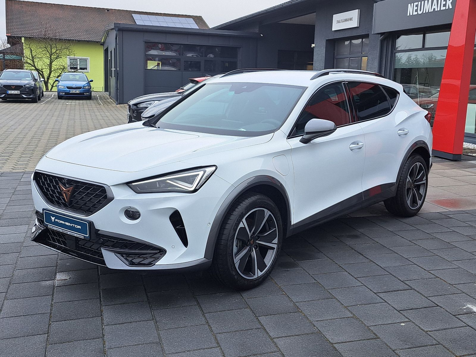 Cupra Formentor 1.4e-Hybrid 204PS DSG - Samsaru's Car Outlet