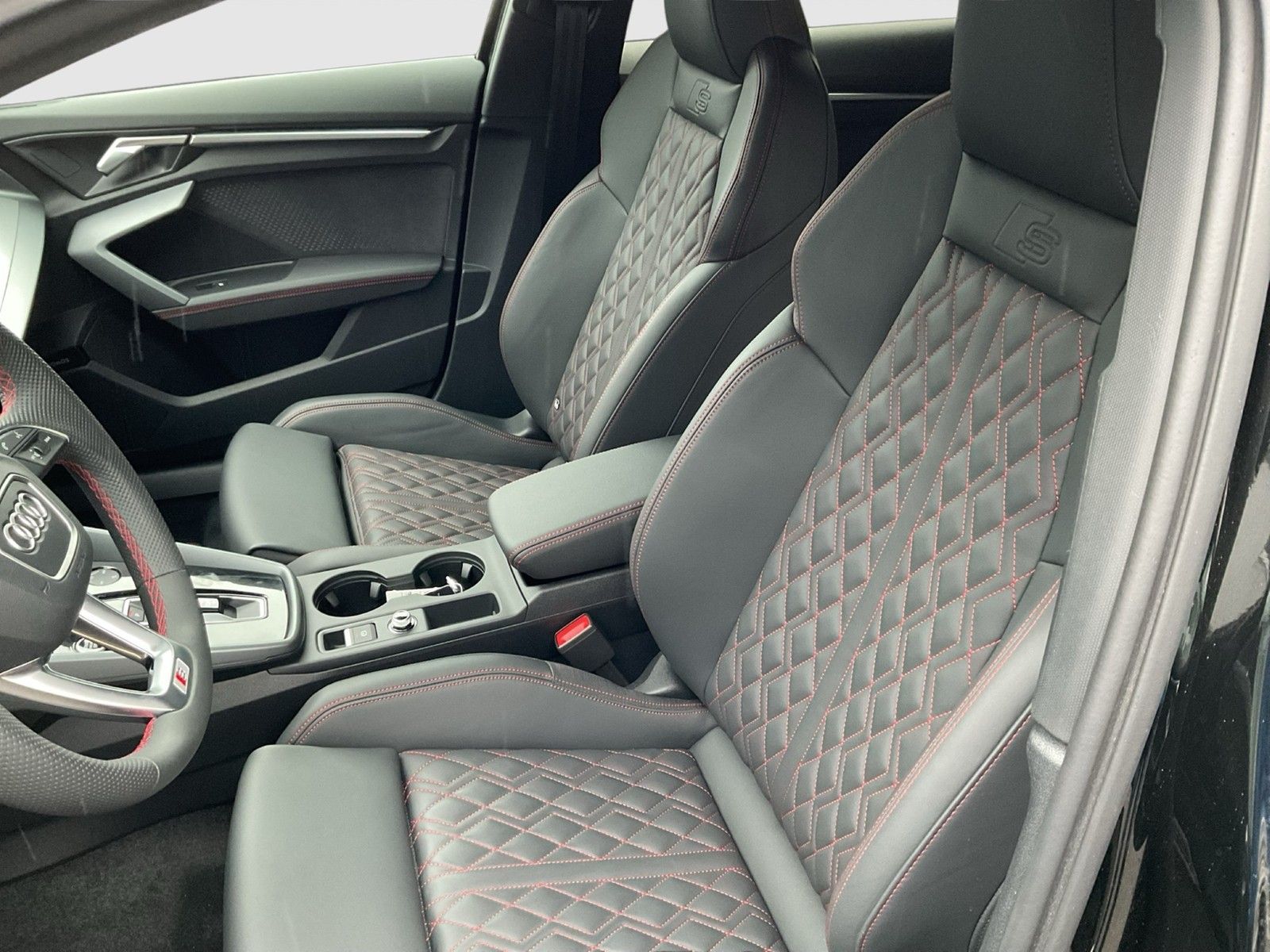 Audi A3 Sportback quattro S LINE STANDHZ. SONOS AHK