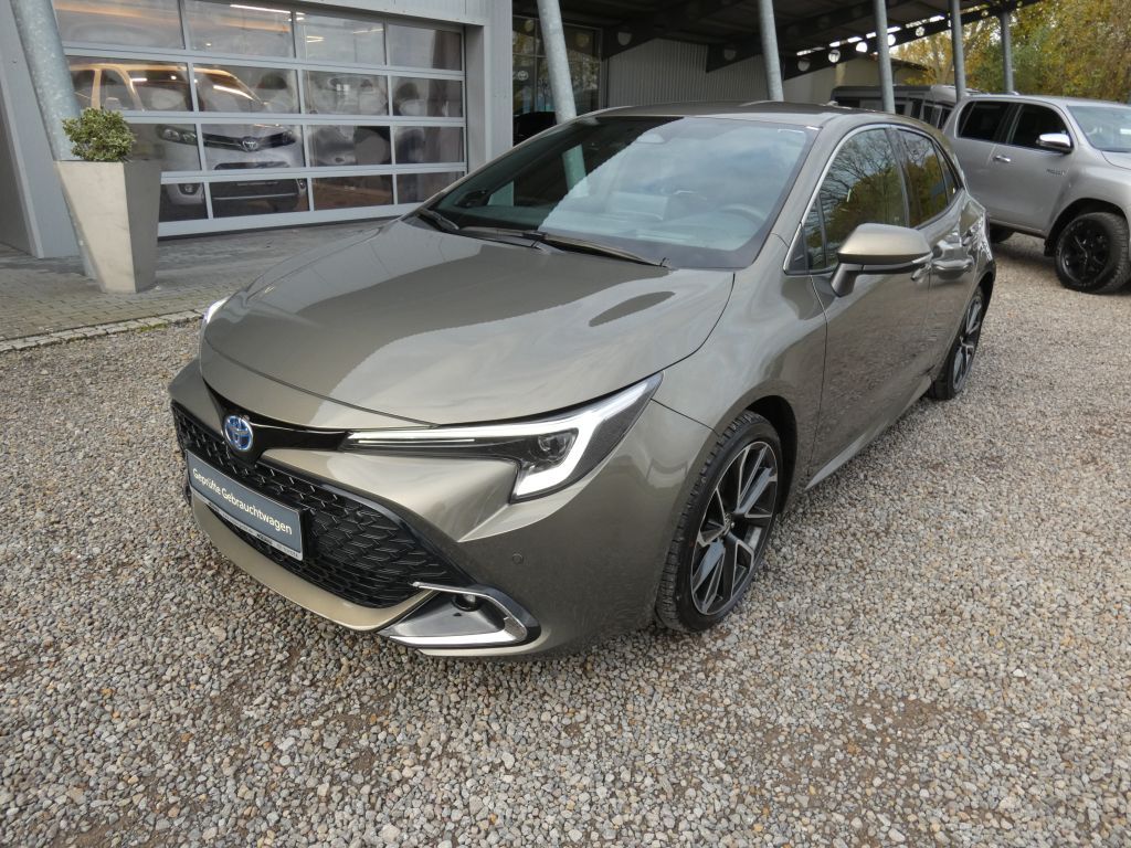 Toyota Corolla 2.0 Hybrid Lounge*Matrix LED+Navi+SHZ